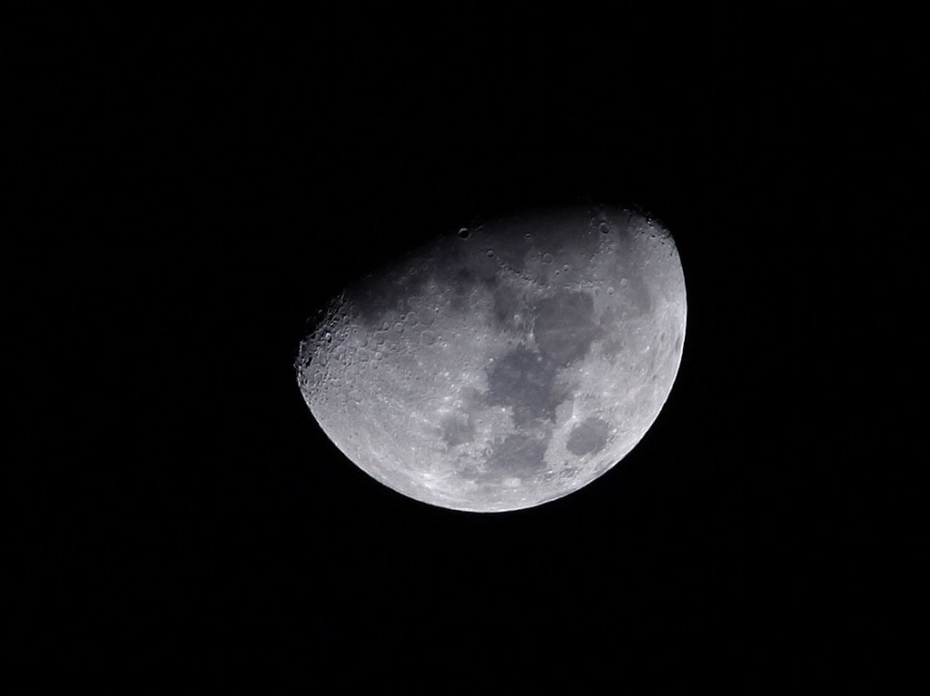 moon-6.jpg